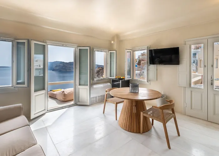 Armeni Luxury 4* Ия