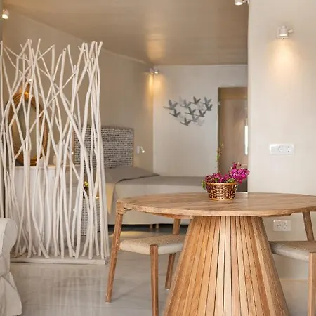 Hotel apartamentowy Armeni Luxury Oía