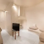 Armeni Luxury