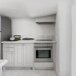 Armeni Luxury