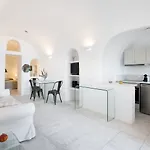 Ξενοδοχείο με διαμερίσματα Armeni Luxury
