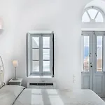 Apartahotel Armeni Luxury Oia (Santorini)