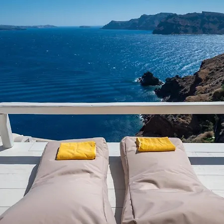 Armeni Luxury Aparthotel 4*
