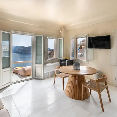 Armeni Luxury Aparthotel Oia (Santorini)