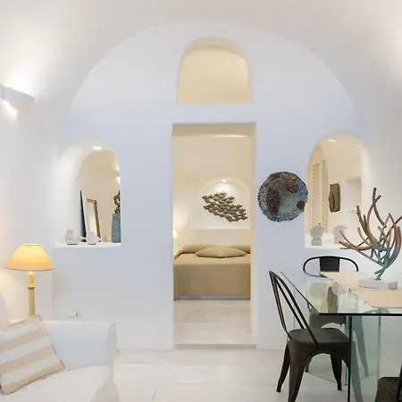 Armeni Luxury Aparthotel