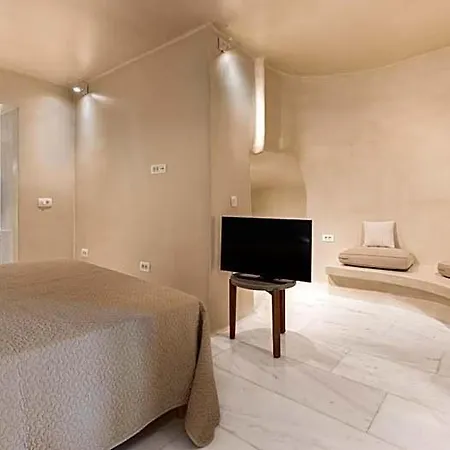 Ξενοδοχείο με διαμερίσματα Armeni Luxury