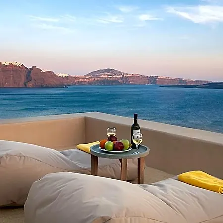 Ξενοδοχείο με διαμερίσματα Armeni Luxury 4*