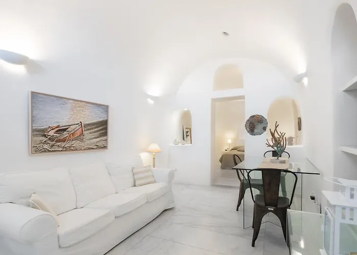 Armeni Luxury Oia (Santorini)