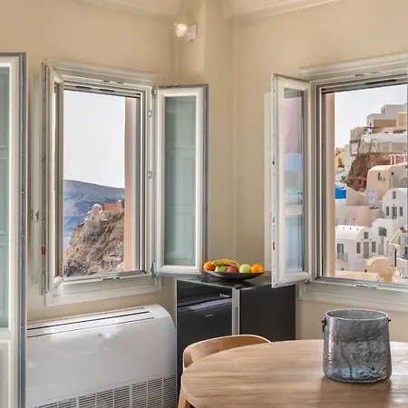 Armeni Luxury Aparthotel Oia