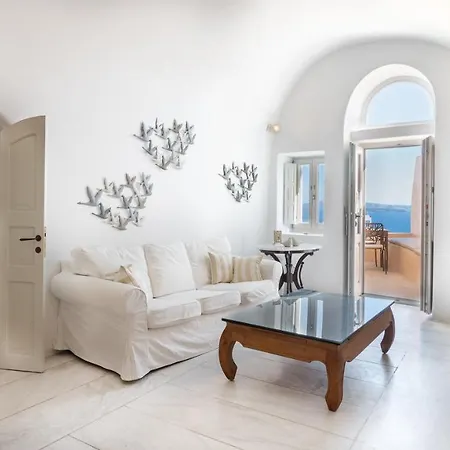 Armeni Luxury Aparthotel Oia