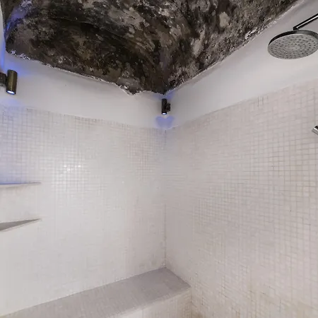 Aparthotel Armeni Luxury Oia (Santorini)