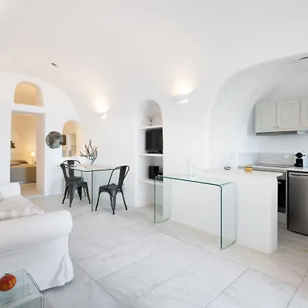 Aparthotel Armeni Luxury