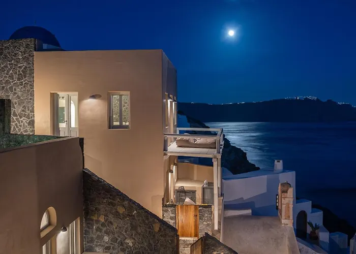 Lägenhetshotell Armeni Luxury Oia