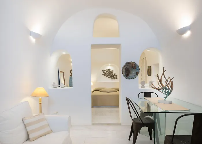 Armeni Luxury Aparthotel 4*